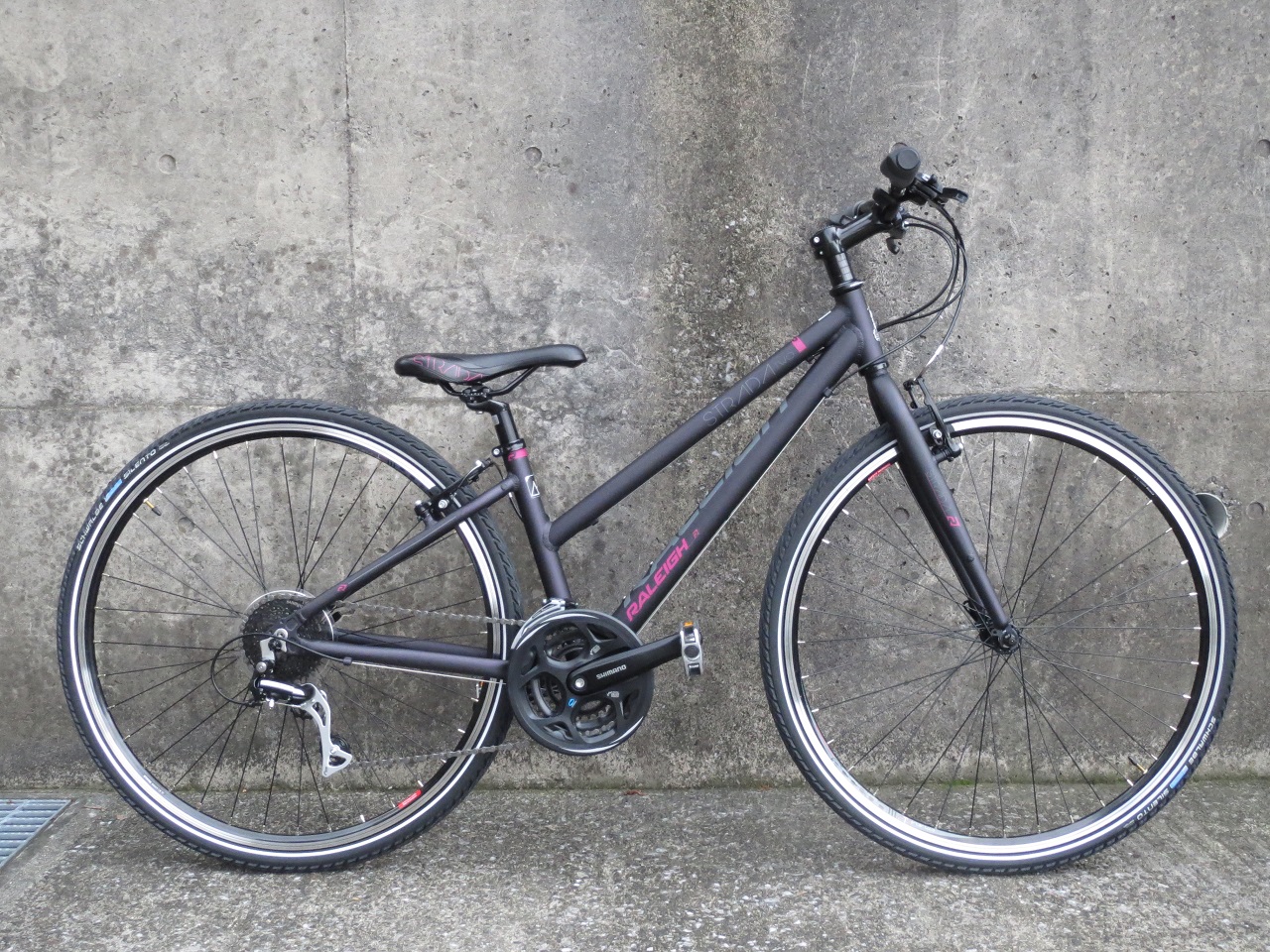 raleigh strada 2 womens